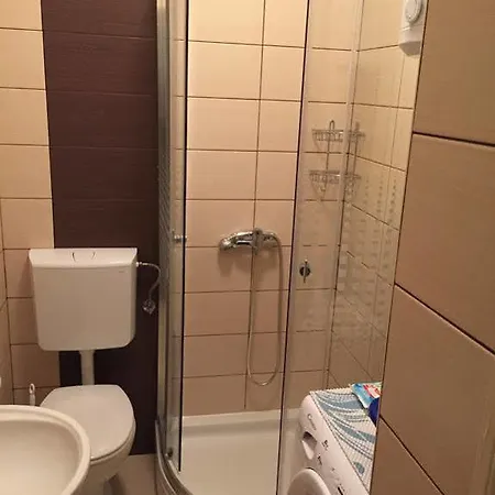 Apartment Zana *